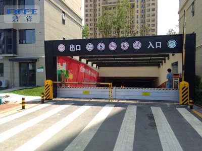 城市内涝防淹车