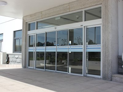 标准50自动感应门安装完成